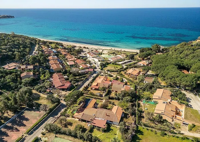 Zenith Within Walking Distance Of The Sea *
