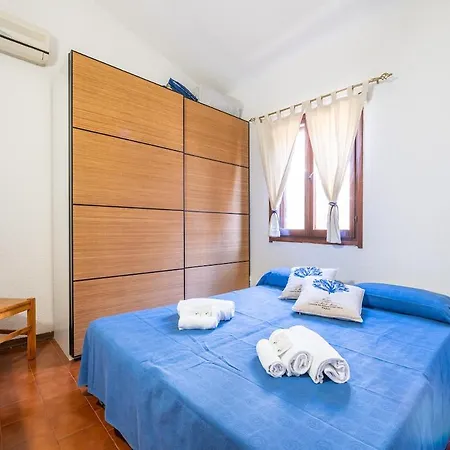 Zenith Within Walking Distance Of The Sea *