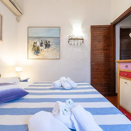 Zenith Within Walking Distance Of The Sea Villa Geremèas