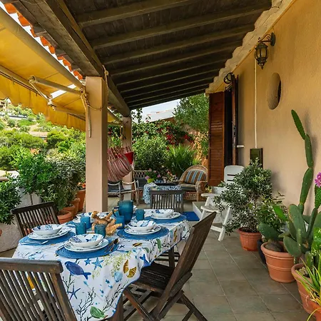 Villa Zenith Within Walking Distance Of The Sea