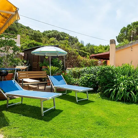 Vila Zenith Within Walking Distance Of The Sea *