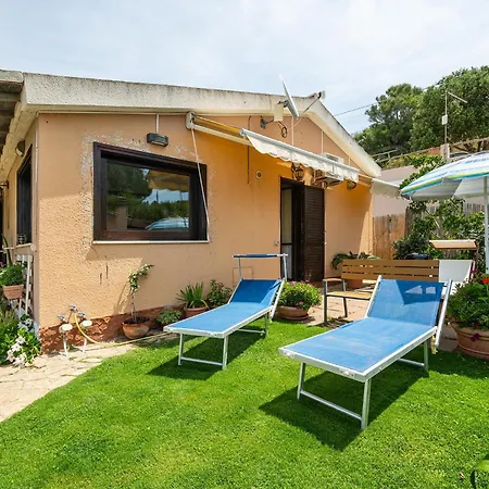 Villa Zenith Within Walking Distance Of The Sea